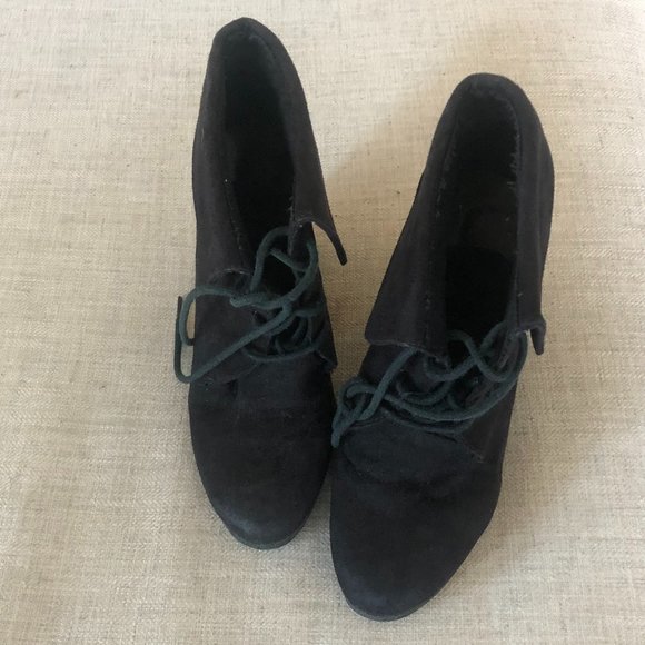 Fall/Winter Wedge Ankle Booties - Picture 2 of 3